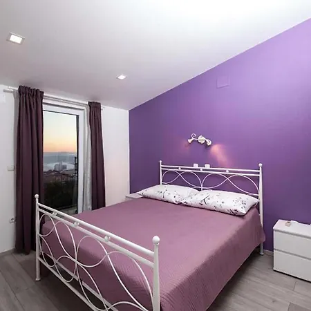 In With House Sea View Appartement Makarska